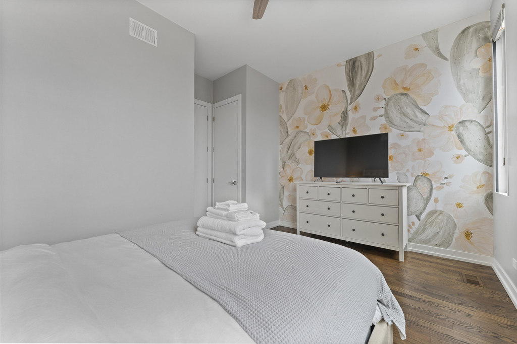 2437 W Jackson Boulevard - Photo 21