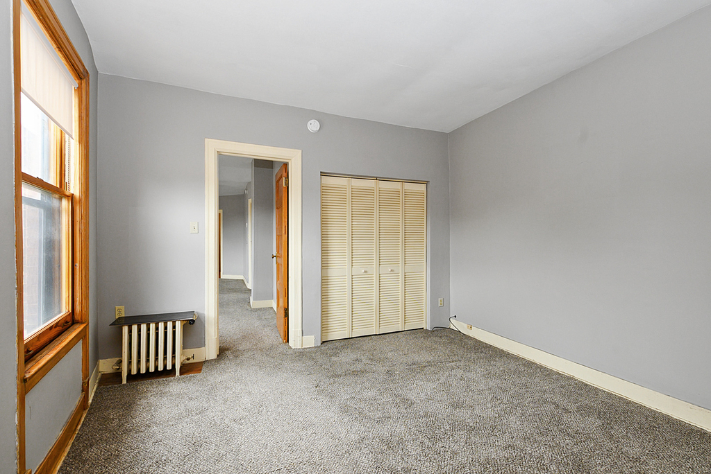 620 E 112th Street - Photo 11