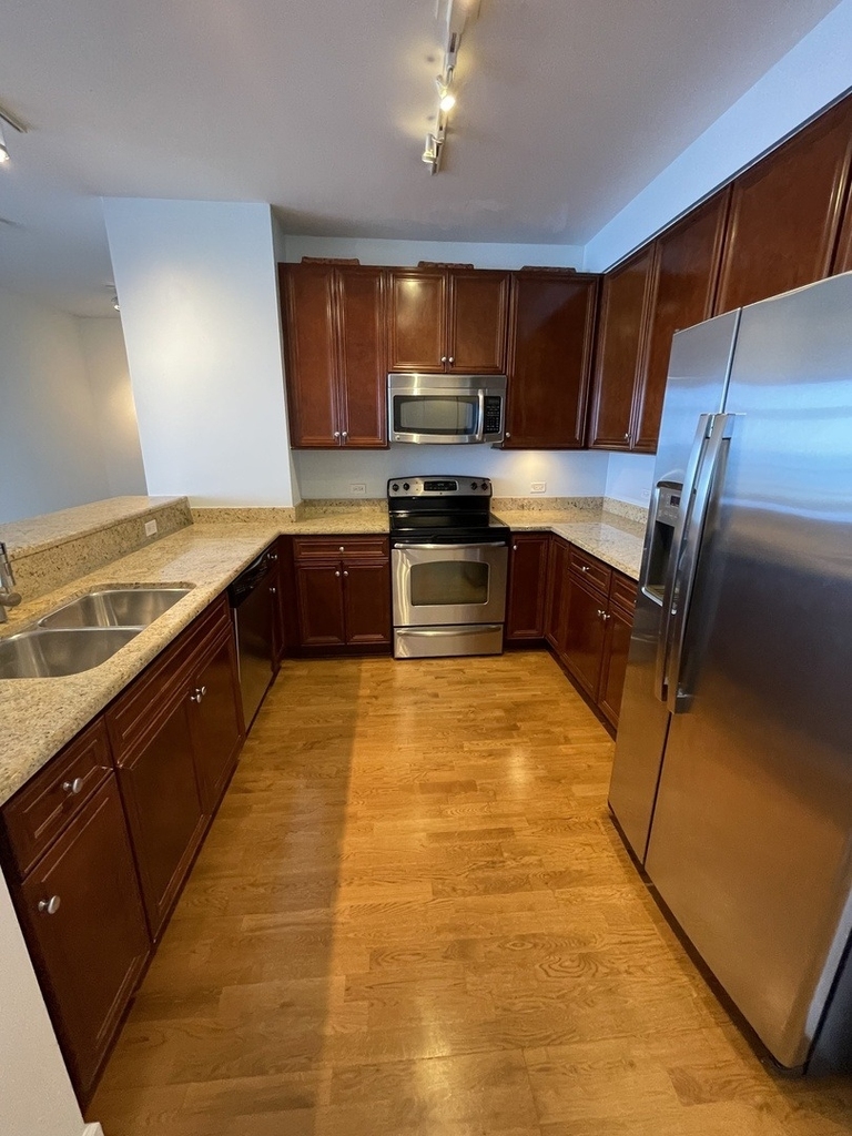 100 E 14th Street - Photo 1