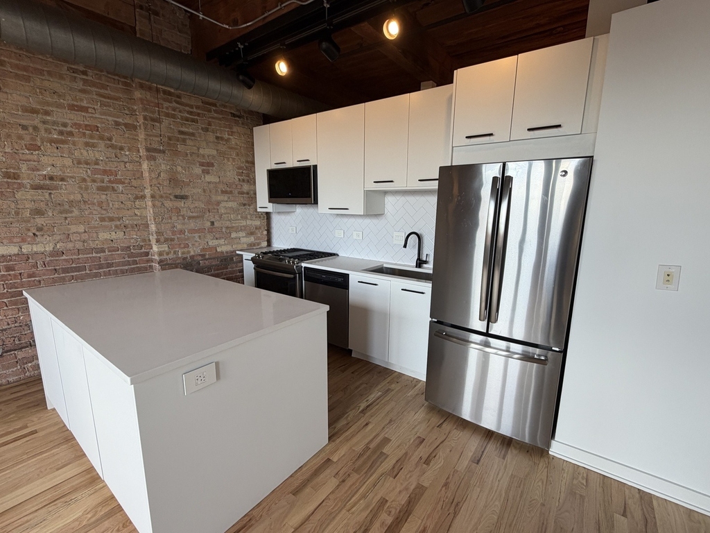 1500 W Monroe Street - Photo 4