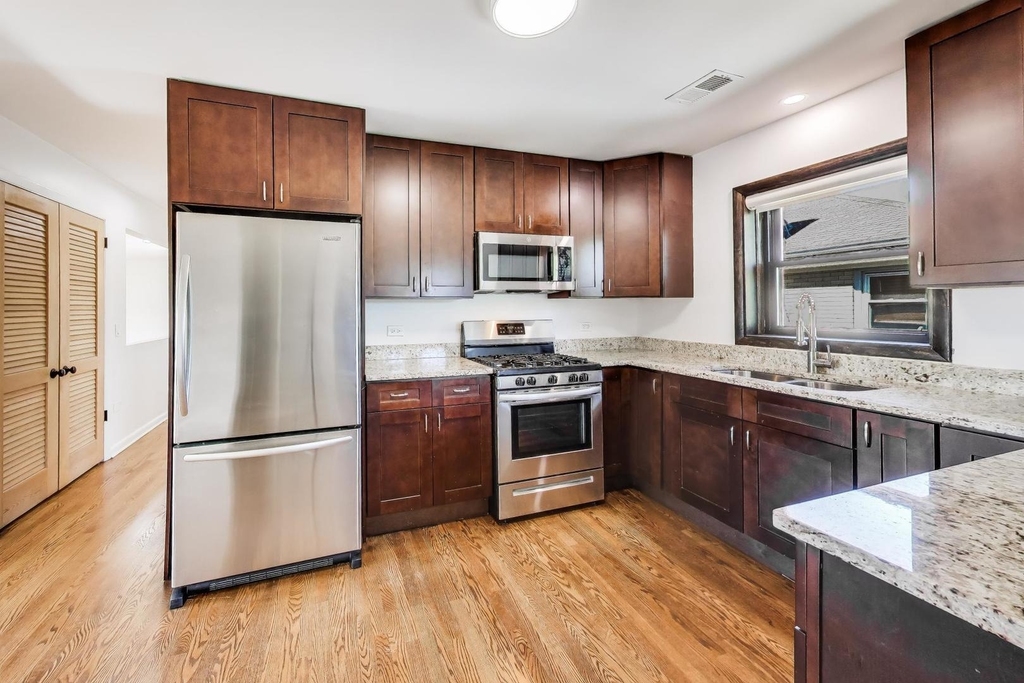1108 Fortuna Avenue - Photo 5
