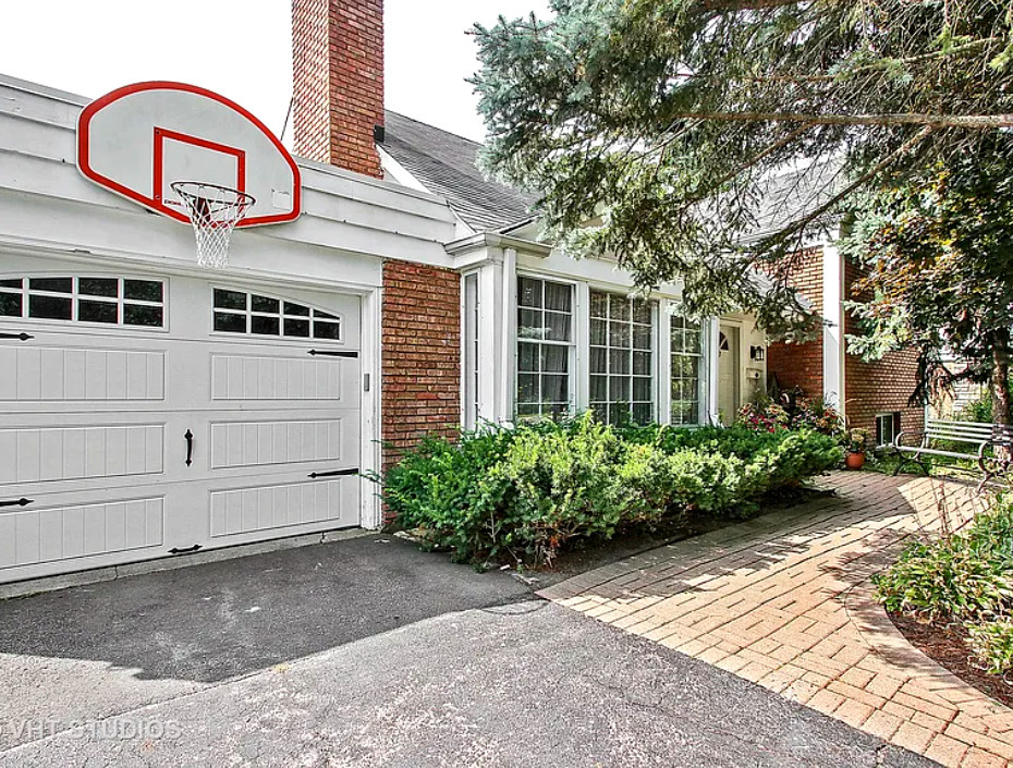 3207 Illinois Road - Photo 0