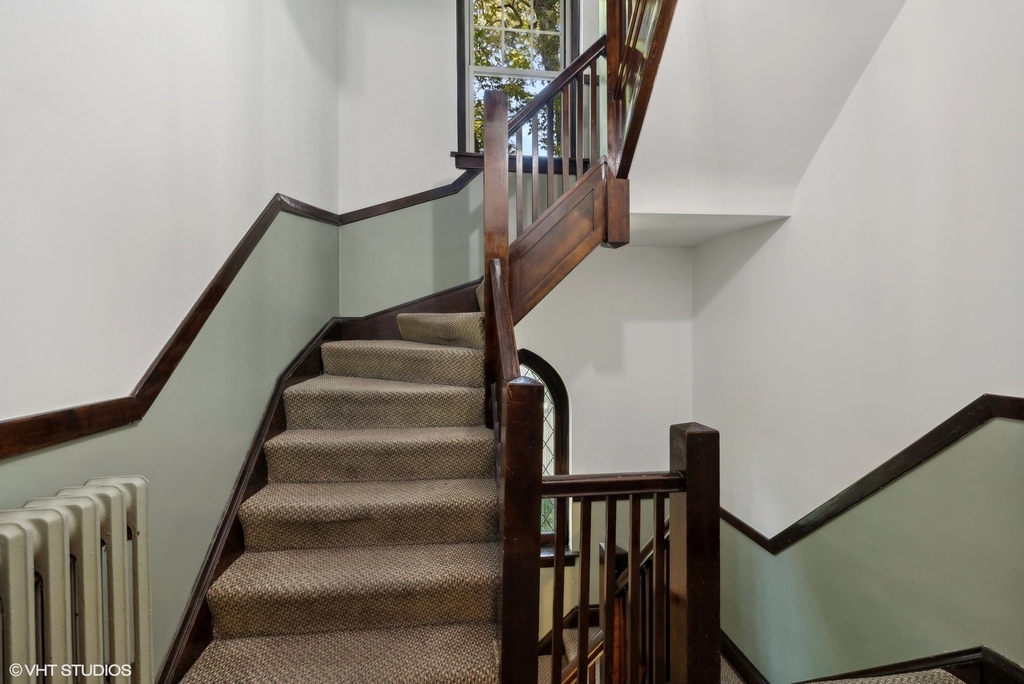 70 Pine Avenue - Photo 14