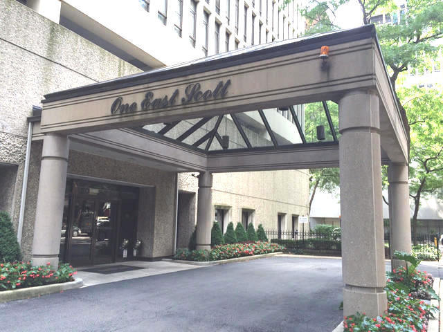 1 E Scott Street - Photo 0