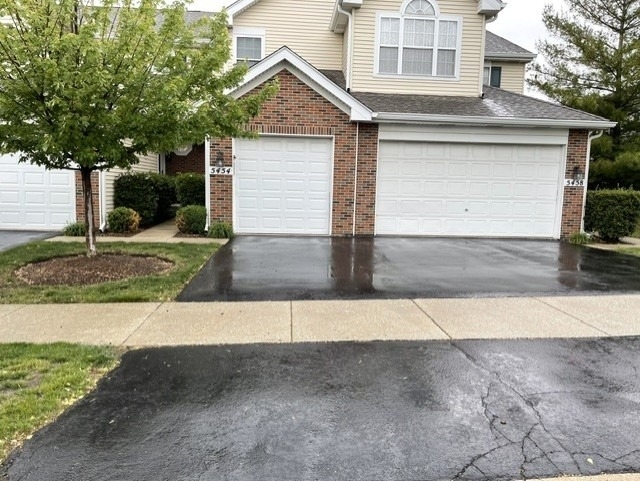 5454 Elizabeth Place - Photo 0