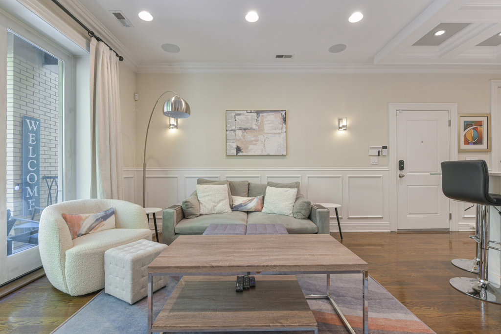 2223 W Wabansia Avenue - Photo 4