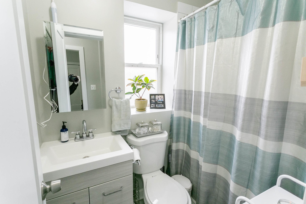 3543 N Lawndale Avenue - Photo 4