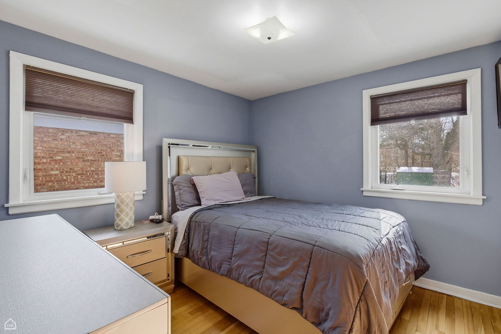 1512 Mulford Street - Photo 5