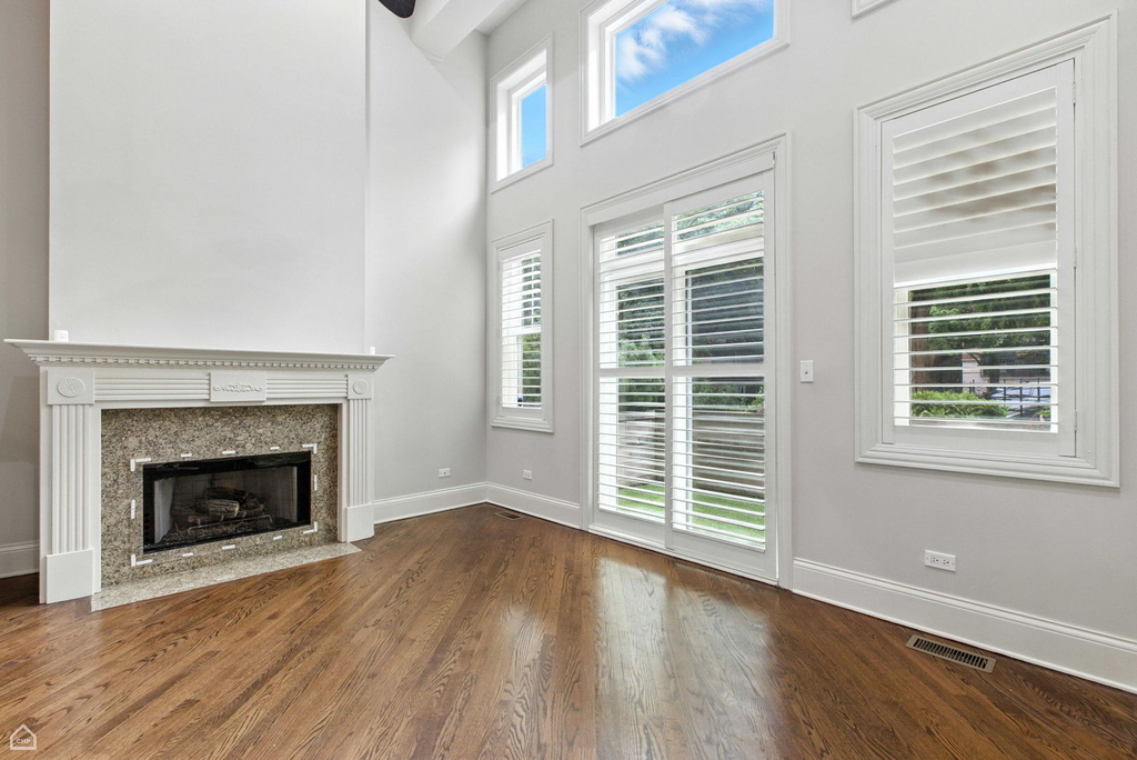 860 W Buckingham Place - Photo 3