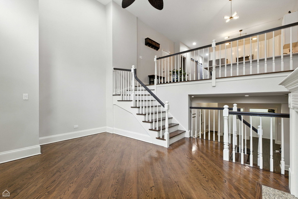 860 W Buckingham Place - Photo 5