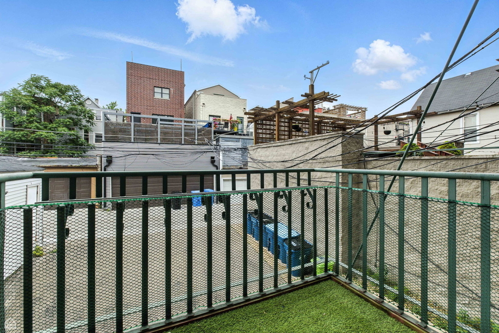 860 W Buckingham Place - Photo 14