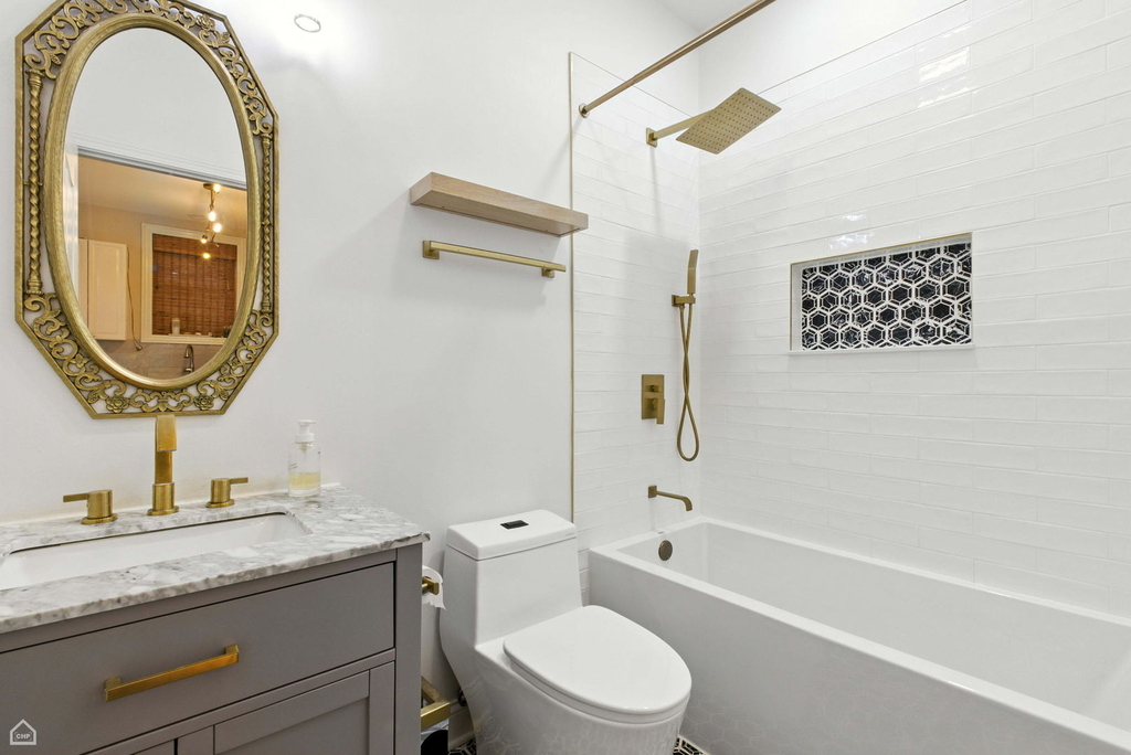 860 W Buckingham Place - Photo 10