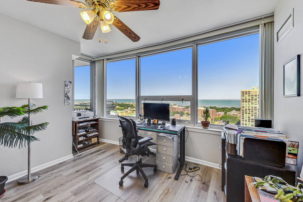 807 Davis Street - Photo 12