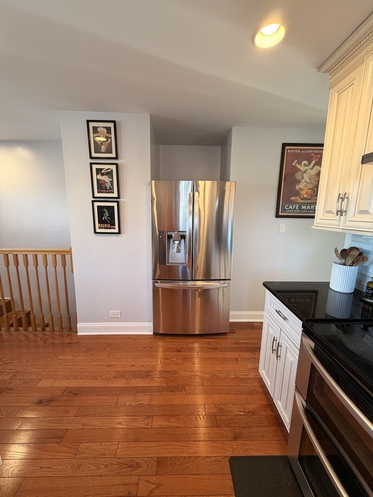 4605 Prairie Avenue - Photo 5