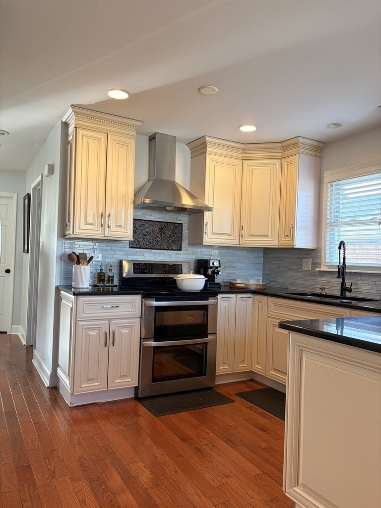 4605 Prairie Avenue - Photo 4