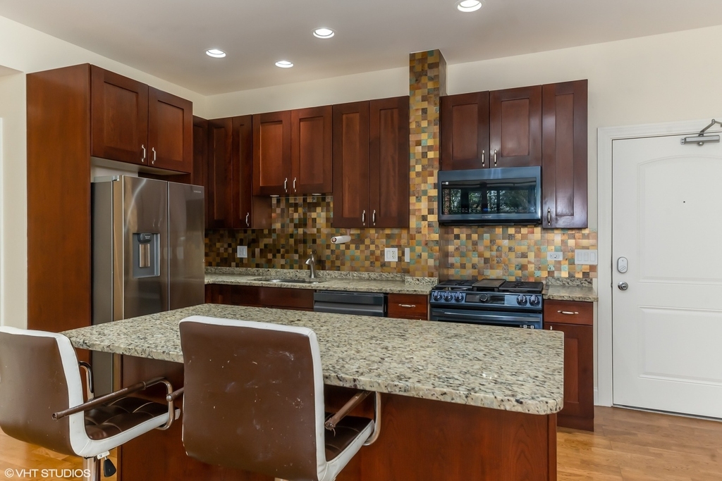 1440 S Wabash Avenue - Photo 1