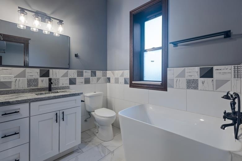 444 E 48th Street - Photo 23