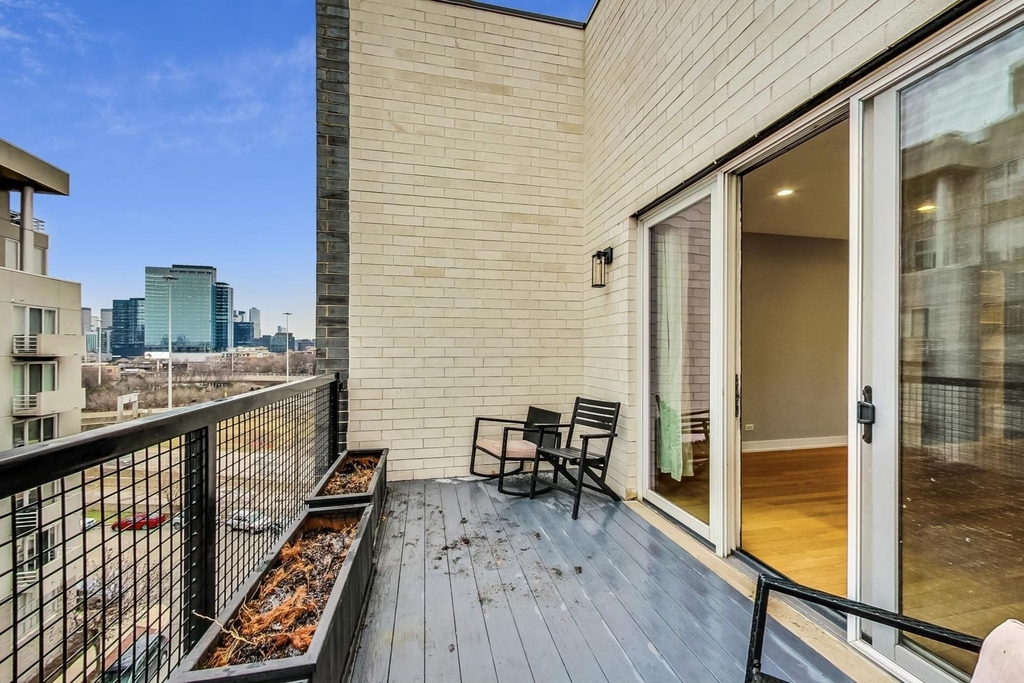 650 N Morgan Street - Photo 17