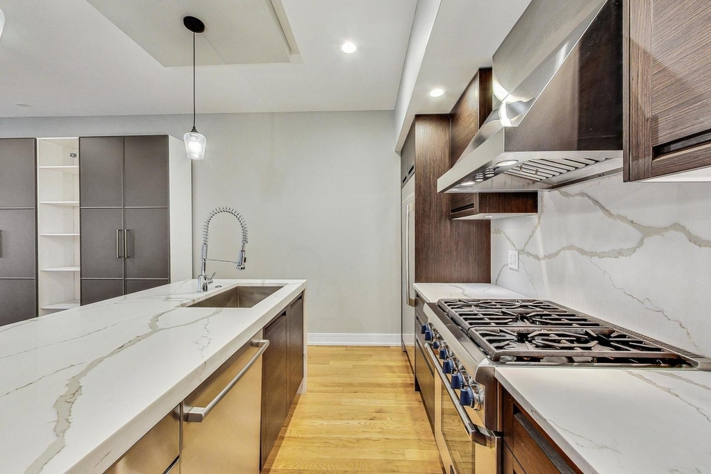 650 N Morgan Street - Photo 6