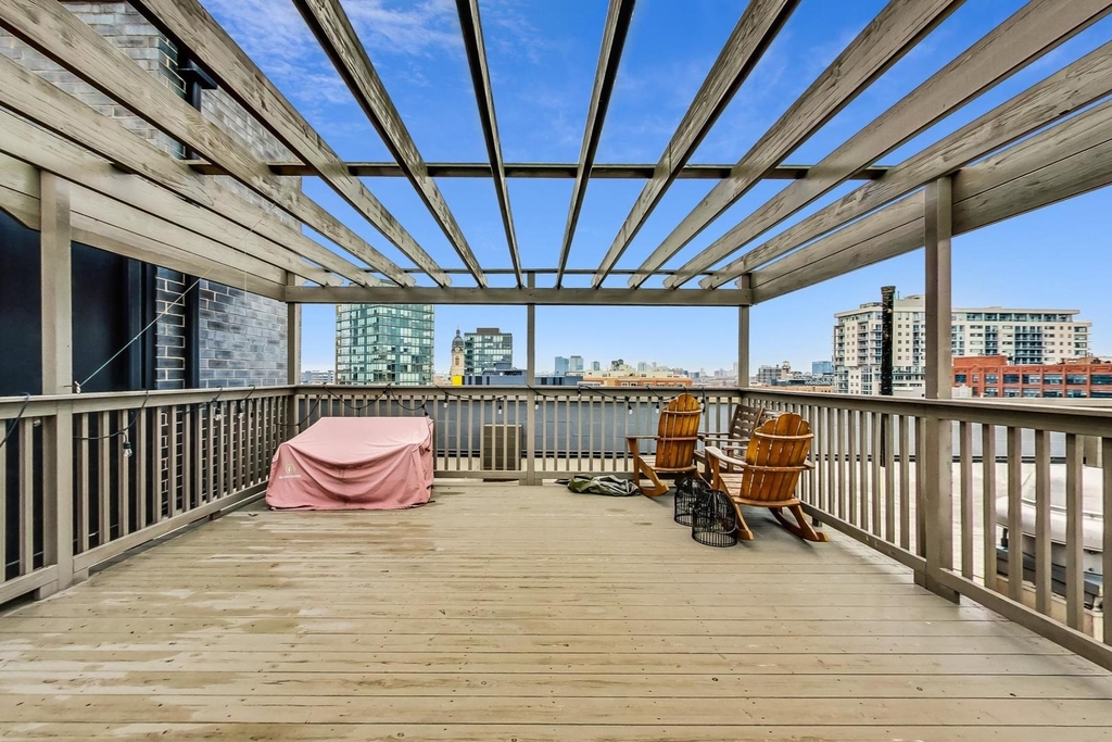 650 N Morgan Street - Photo 18