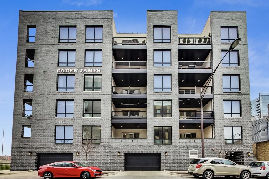650 N Morgan Street - Photo 0