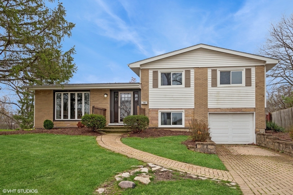 753 Magnolia Circle - Photo 15