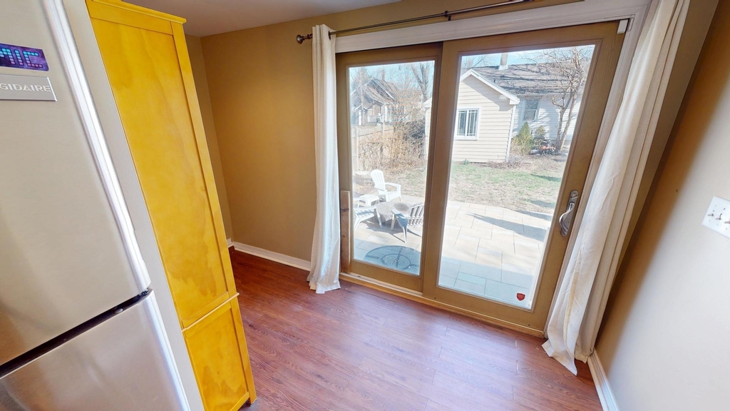276 Morgan Street - Photo 4
