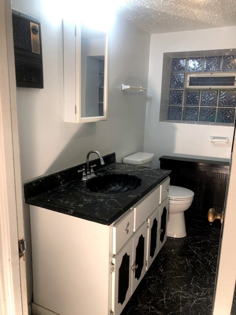 1814 Wesley Avenue - Photo 6