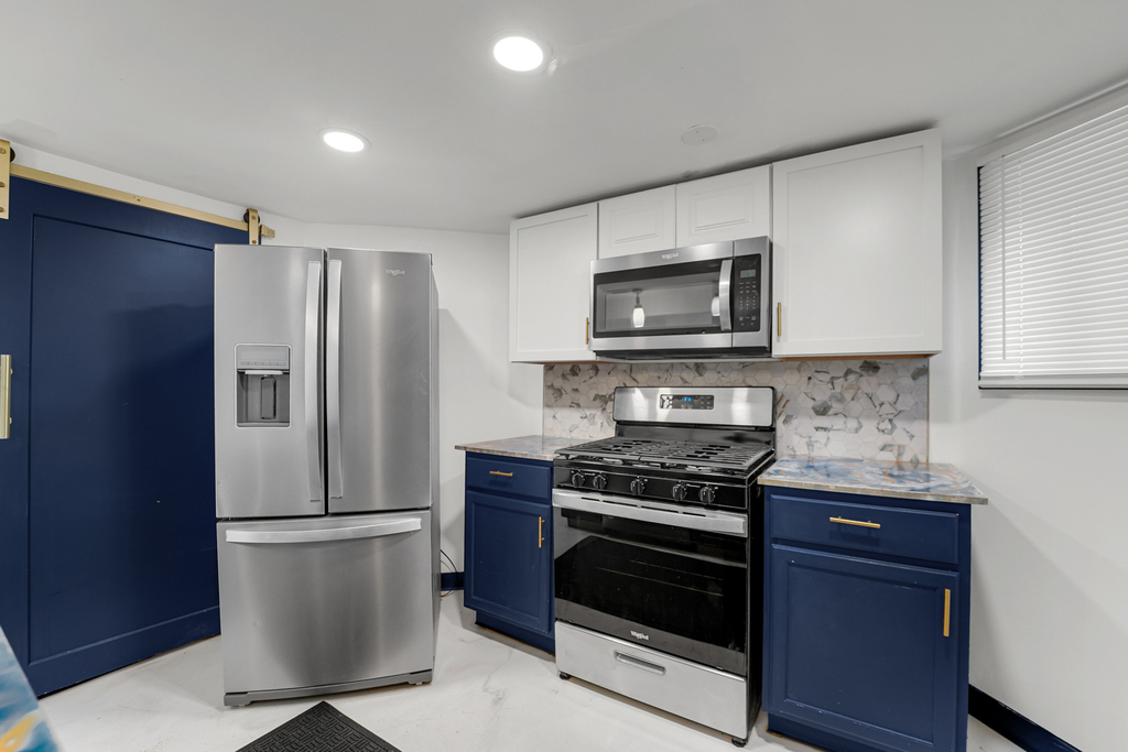 8140 S Paulina Street - Photo 2