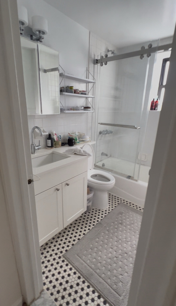 121 Madison Avenue - Photo 9