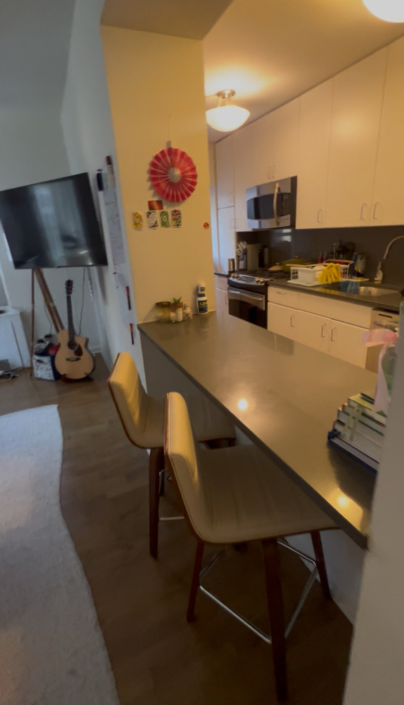 121 Madison Avenue - Photo 2