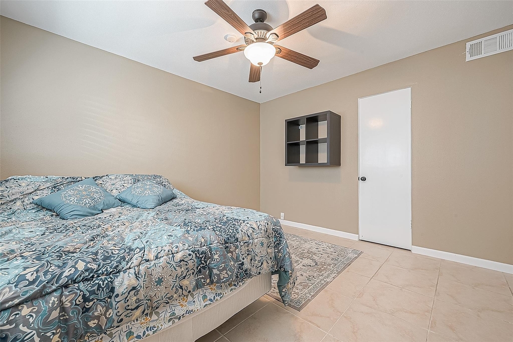 2101 Fountain View Drive - Photo 22