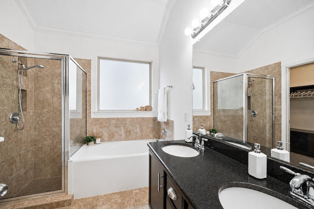 3831 Daintree Park Drive - Photo 15