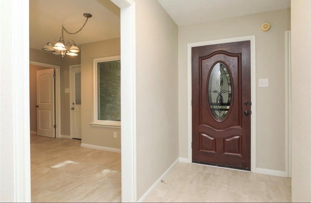 3134 Sedgeborough Drive - Photo 2