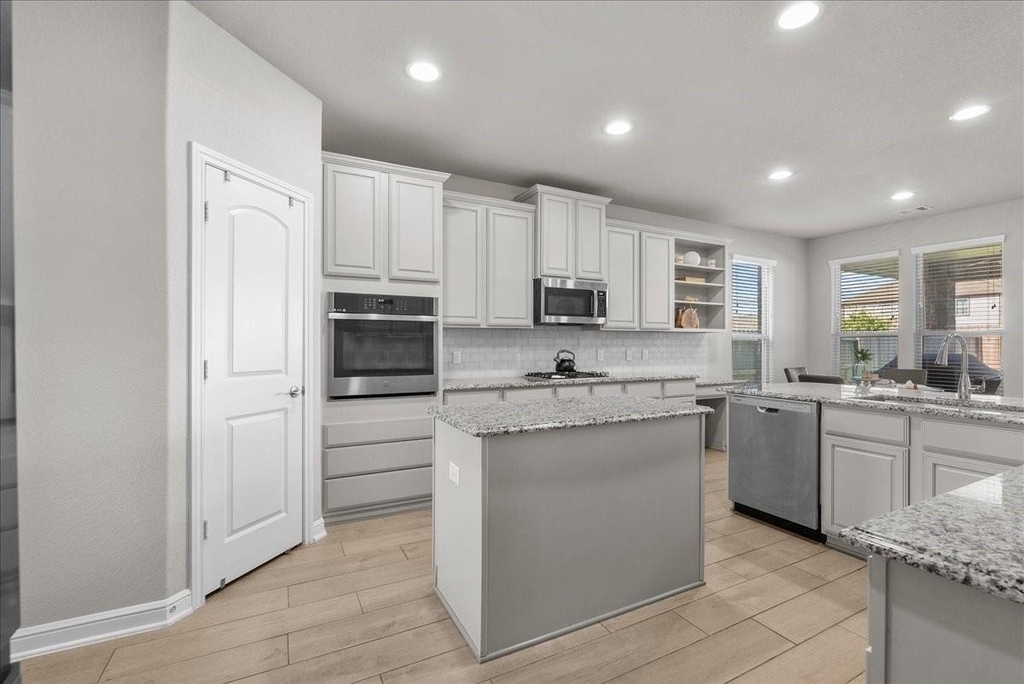 2417 Lake Mist Drive - Photo 17