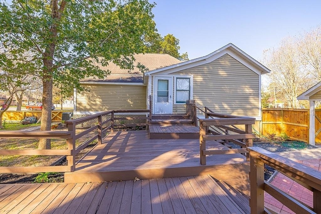 809 Milam Street - Photo 20