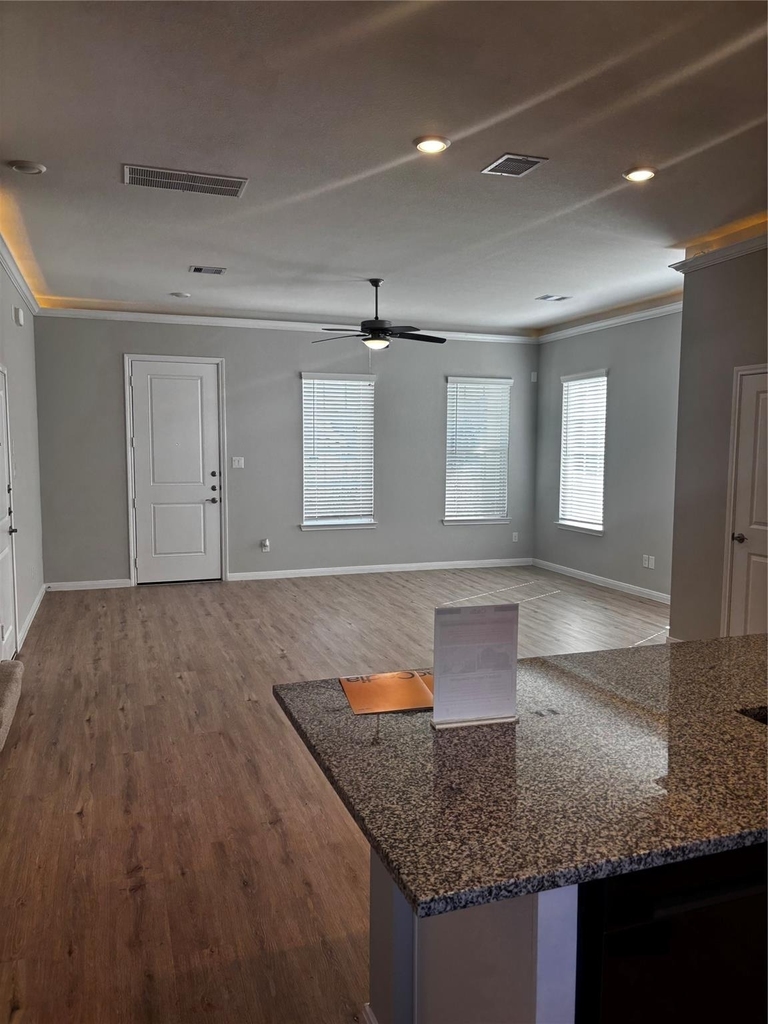 14424 Wadley Bay Drive - Photo 2