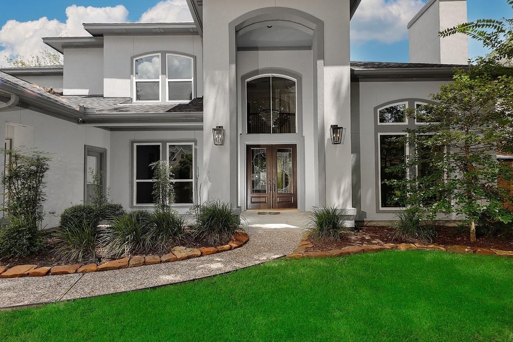 14 Graceful Elm Court - Photo 1