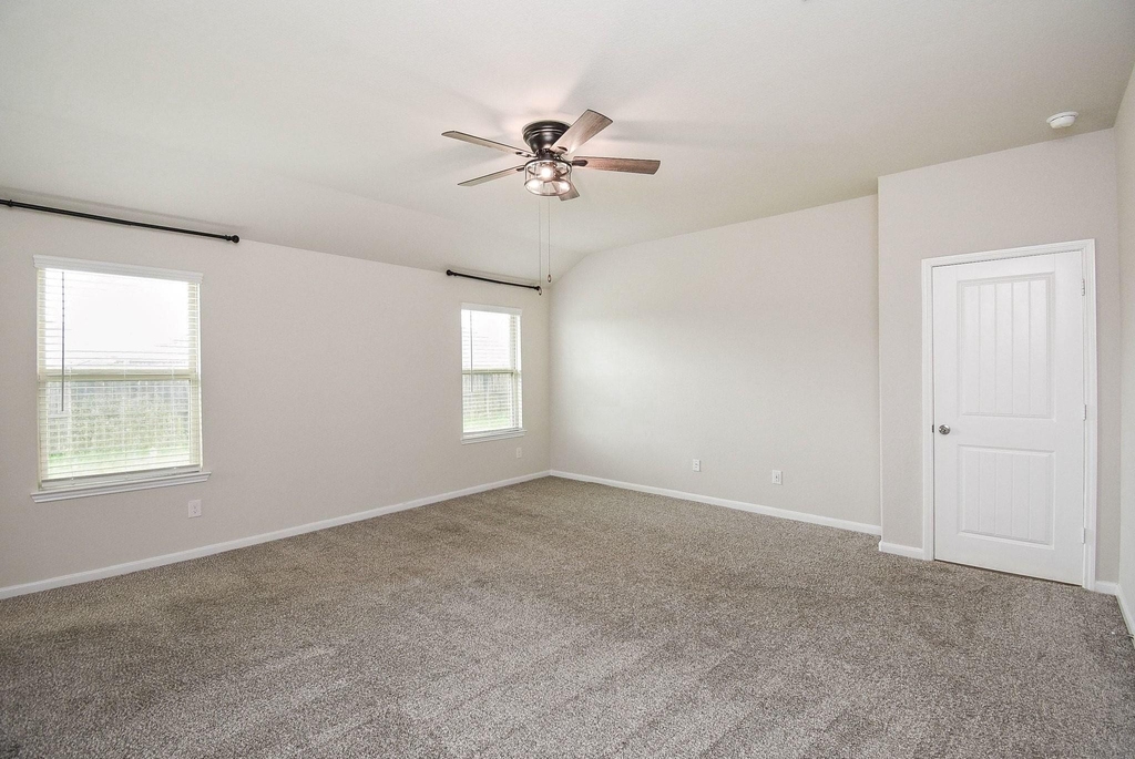 1334 Bellingham Park Drive - Photo 17