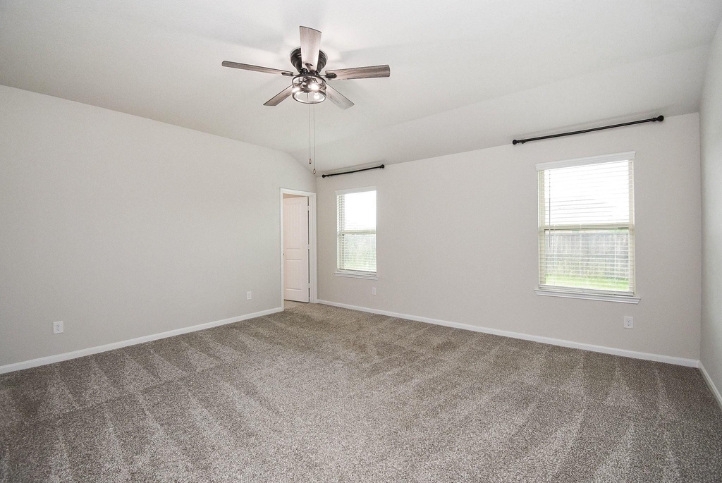1334 Bellingham Park Drive - Photo 16
