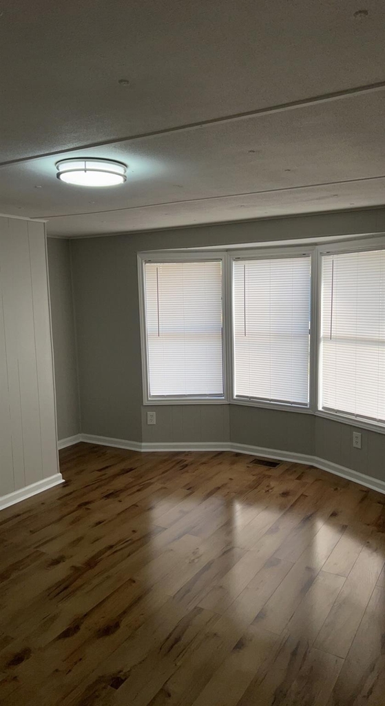 213 Orange St - Photo 4
