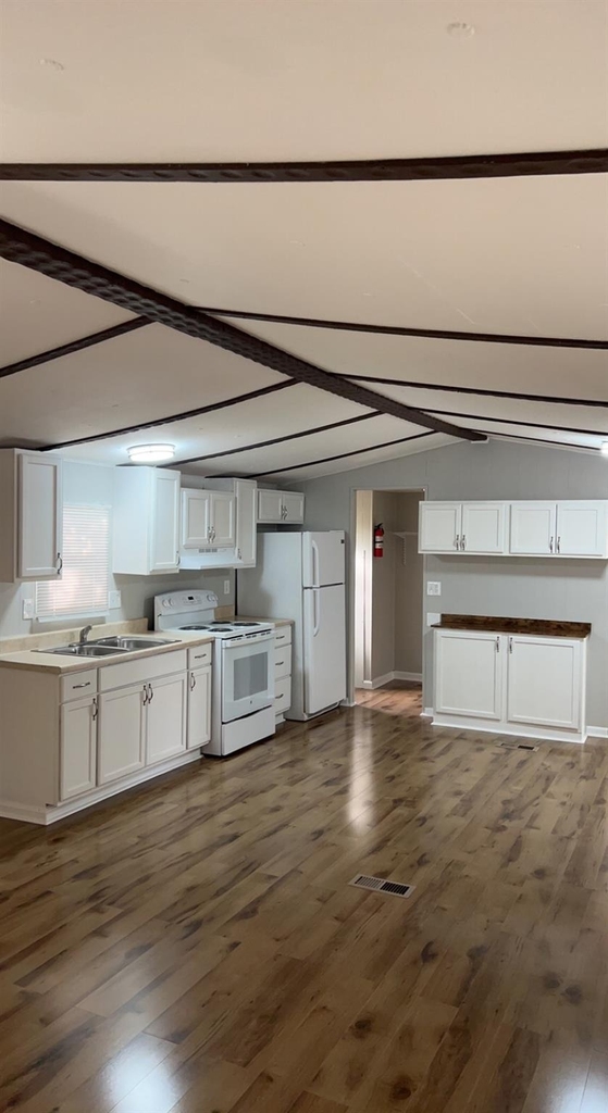 213 Orange St - Photo 6