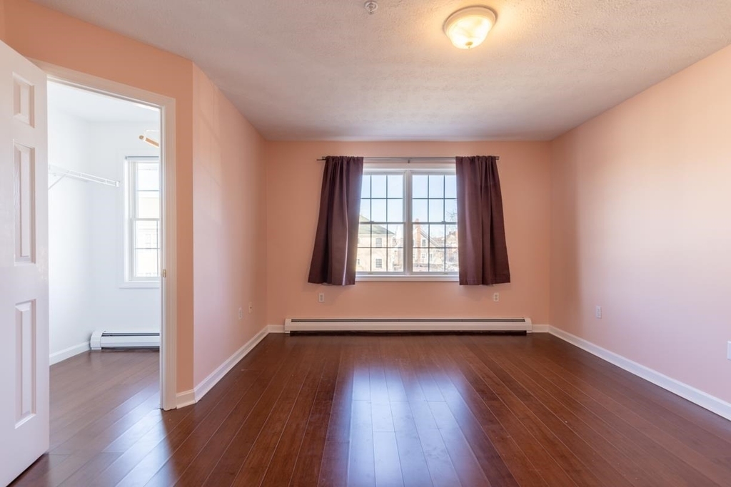 204 Washington - Photo 12