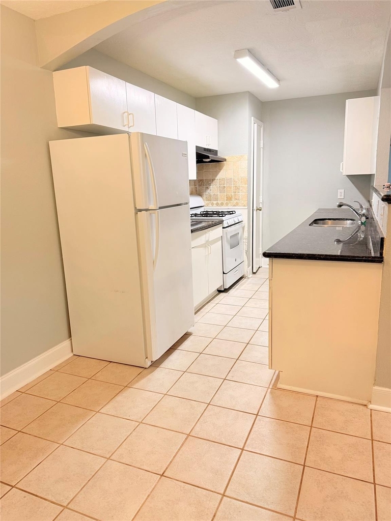 320 Willowick Street - Photo 11