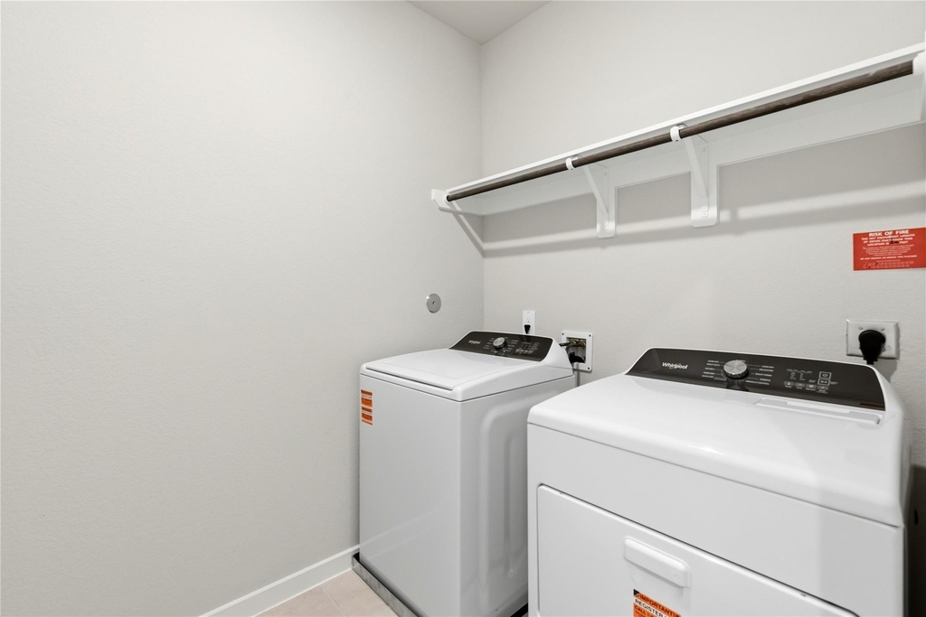 10010 Rustic Charm Street - Photo 14