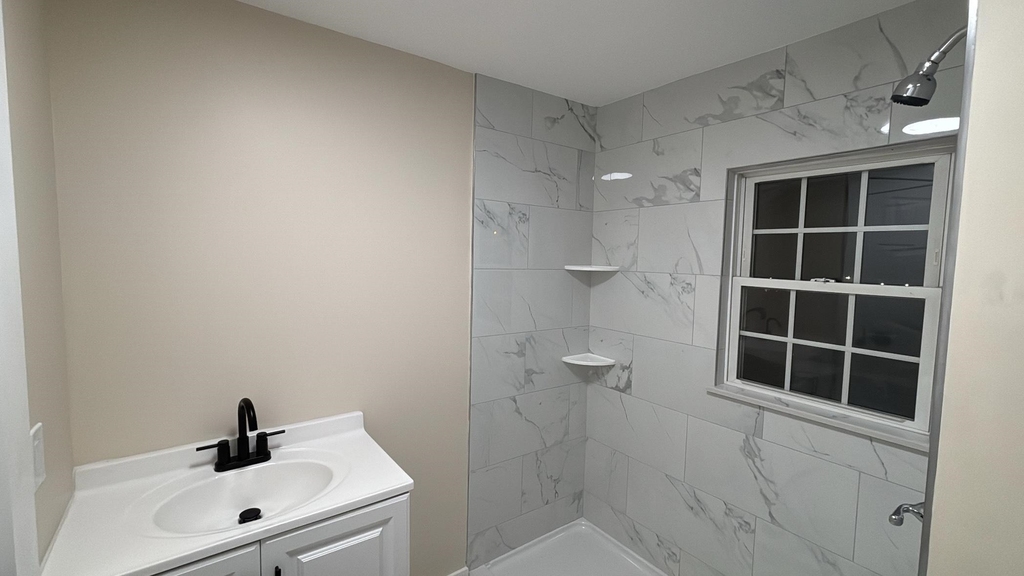 155 South Main - Photo 1