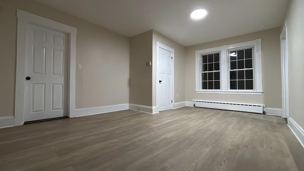 155 South Main - Photo 2