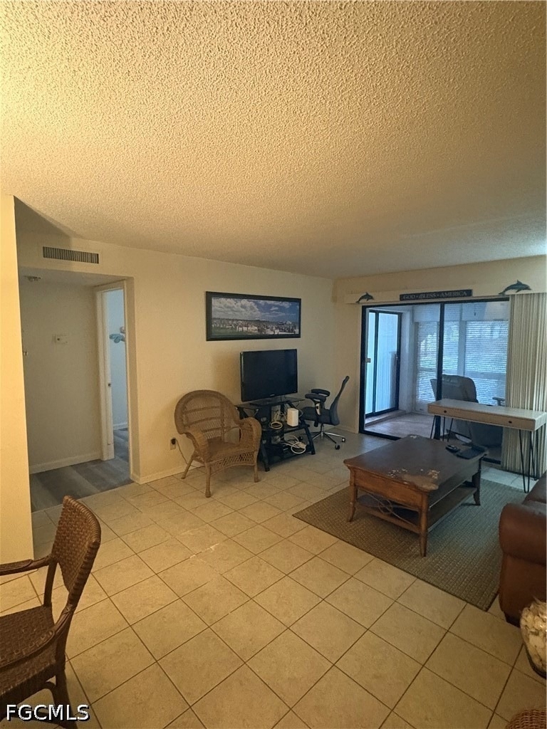 6116 Whiskey Creek Drive - Photo 0