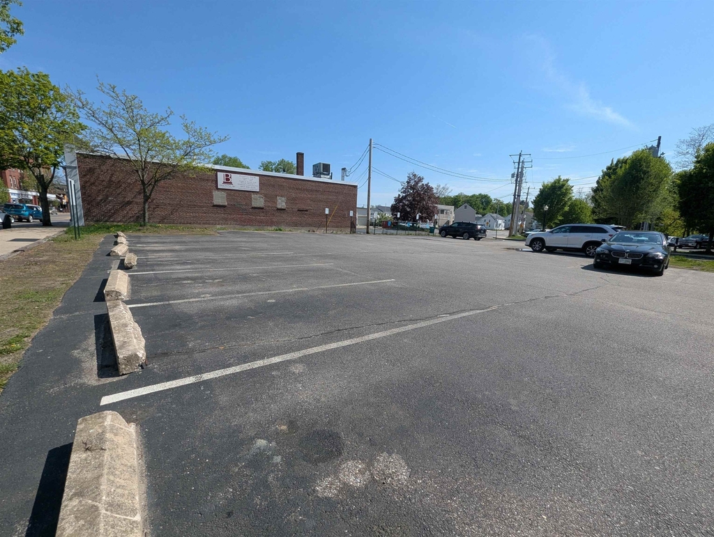 22 South Main - Photo 27