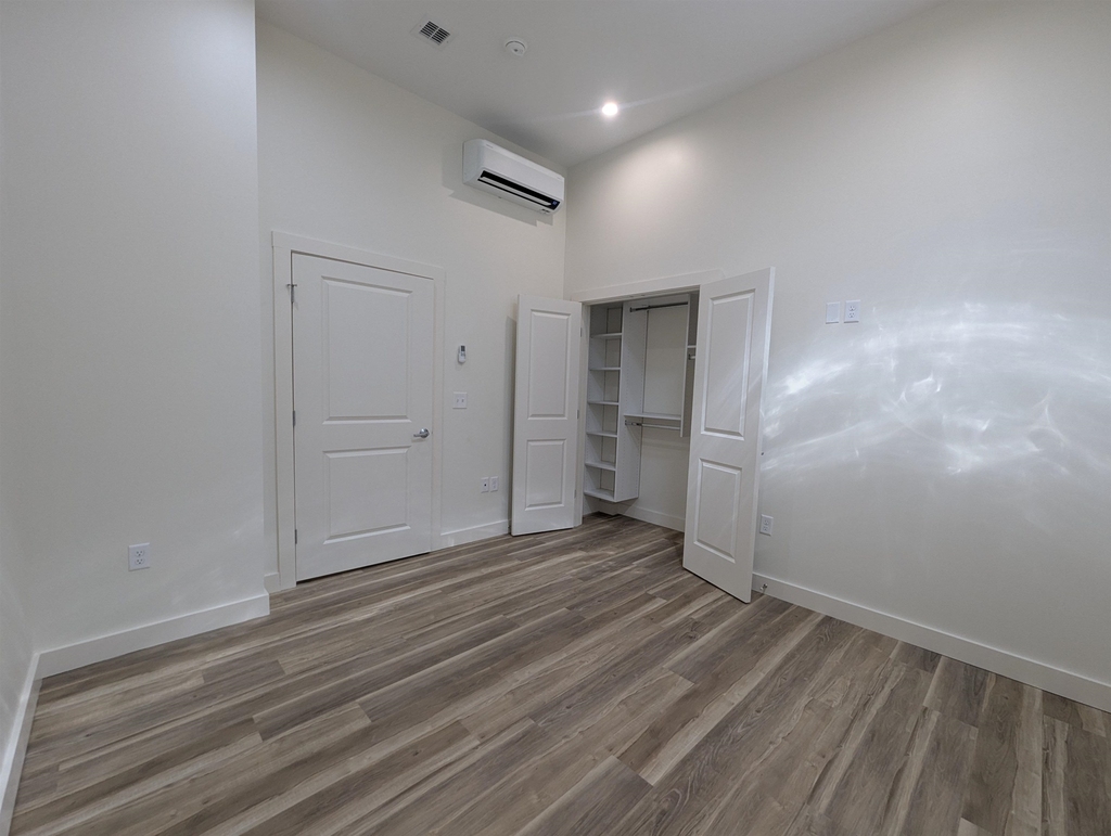 22 South Main - Photo 15